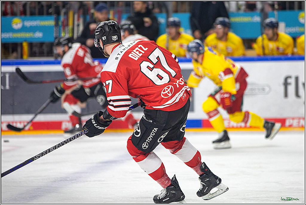 PENNY DEL; Koelner Haie- Duesseldorfer EG; Koeln, 02.01.2023